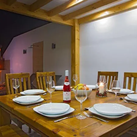 Vila In Playa Blanca Sleeps 8 Includes Swimming Pool Air Con And Wifi